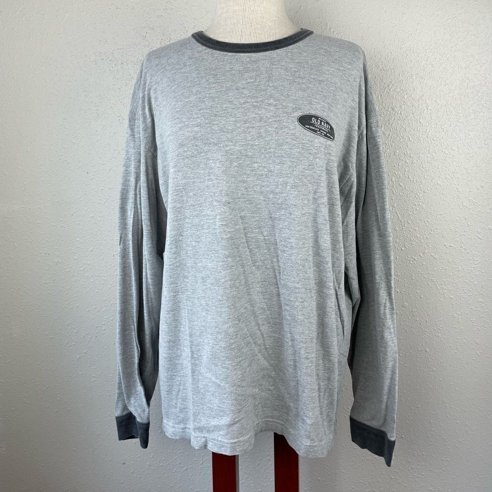 Old Navy Long Sleeve T-Shirt Size L EUC